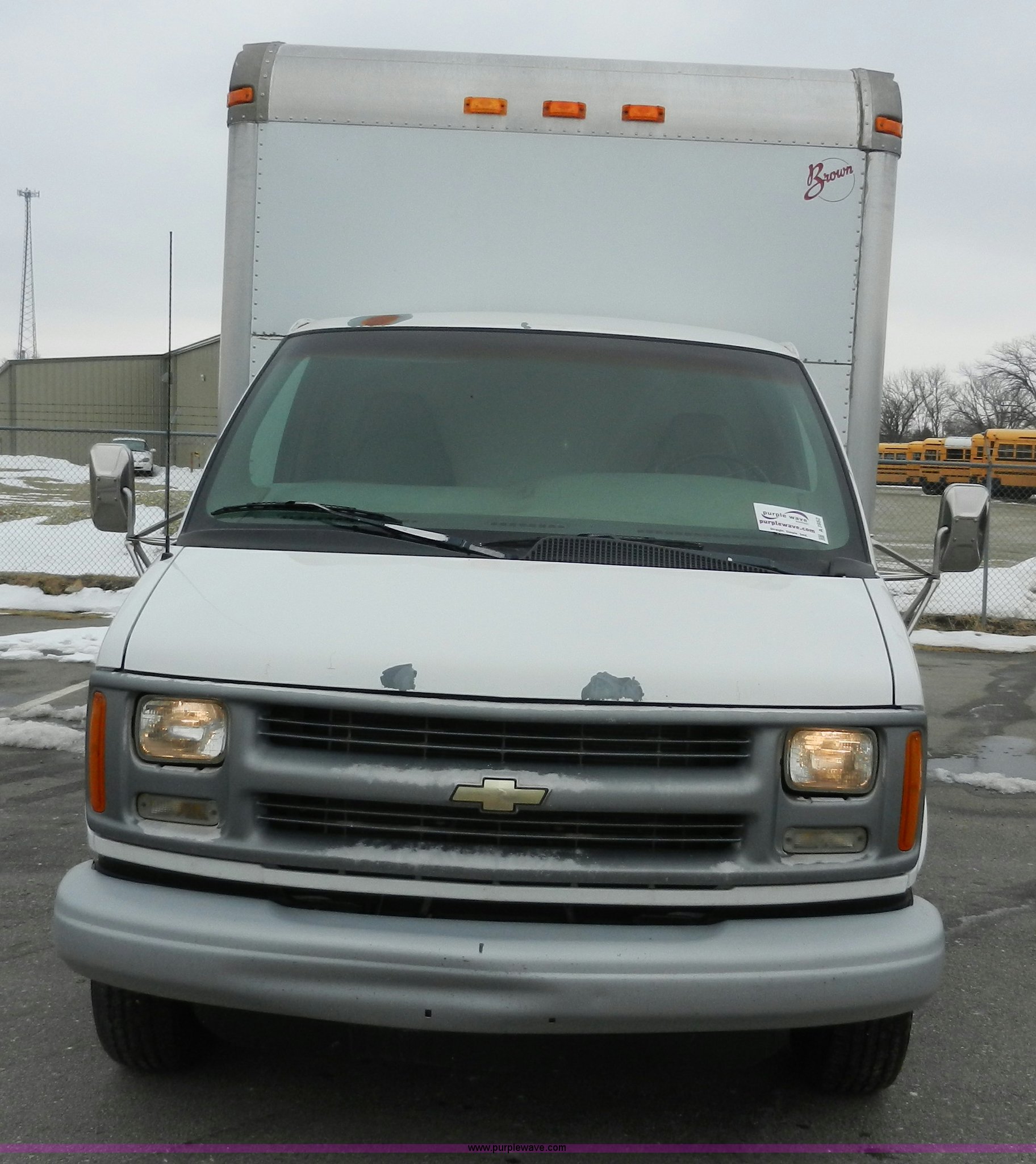 1999 Chevrolet Express 3500 Cargo box truck in Junction City, KS | Item  A3952 sold | Purple Wave
