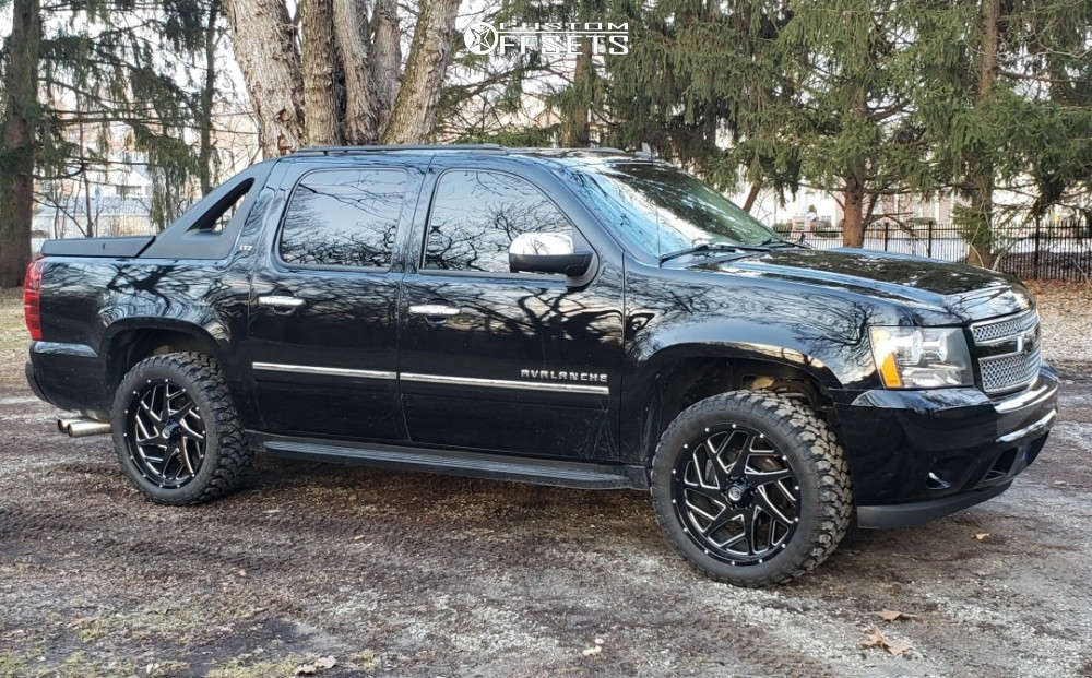2010 Chevrolet Avalanche with 22x9 -12 Hardcore Offroad Hc09 and 33/12.5R22  RBP Repulsor Mt and Leveling Kit | Custom Offsets