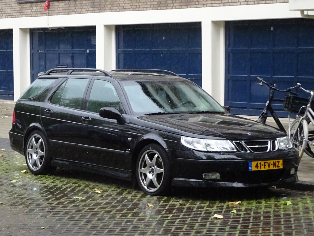 2000 Saab 9-5 Estate | The first generation of the Saab 9-5 … | Flickr