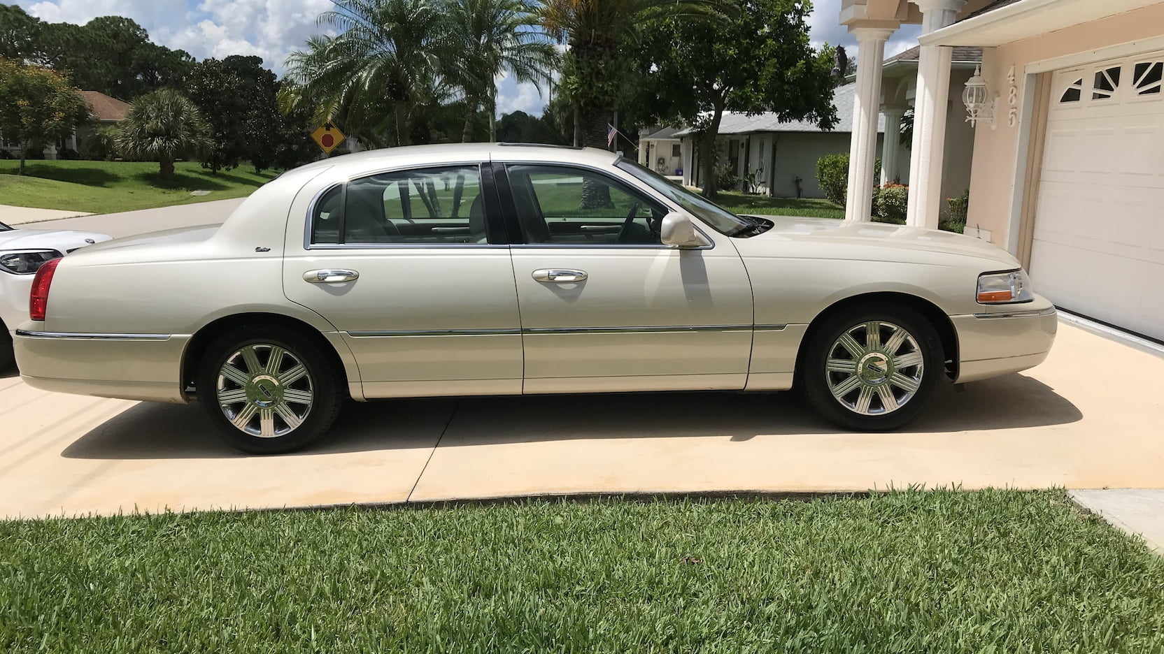 2003 Lincoln Town Car Cartier | E134 | Kissimmee 2019