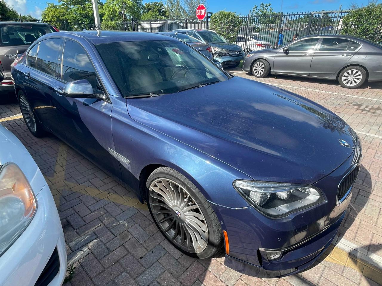 BMW ALPINA B7 2015, WBAYA8C57FDS15430 — Auto Auction Spot