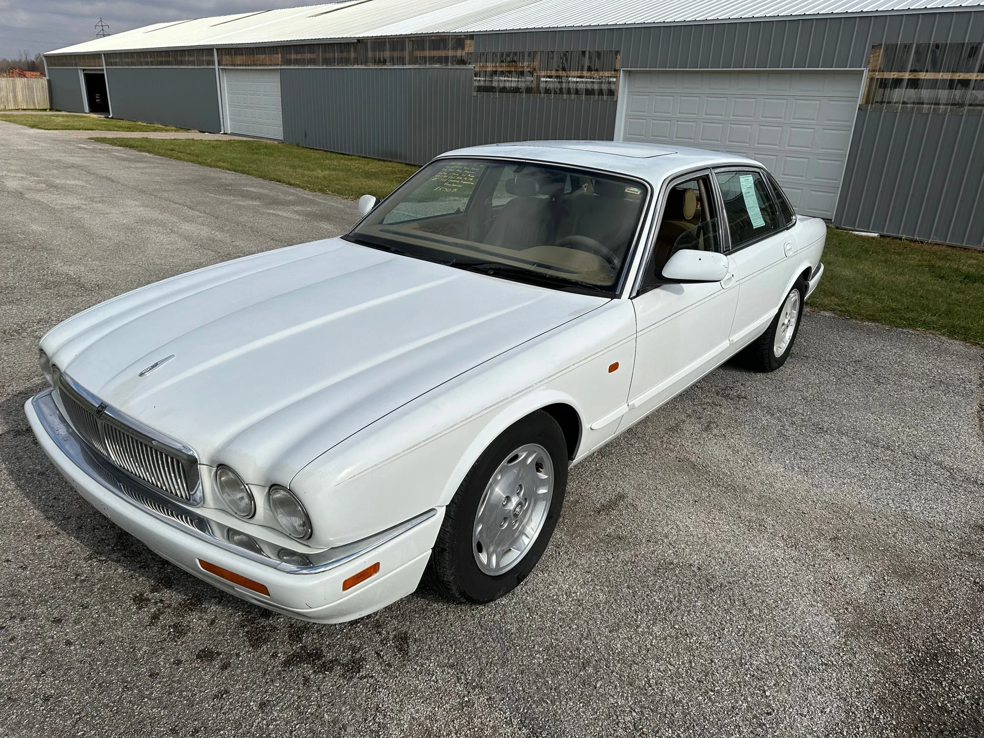 Used Jaguar XJ6's nationwide for sale - MotorCloud