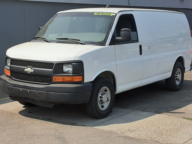 2012 Chevrolet Express Cargo Van RWD 2500 135" 82ND Auto Mall | Dealership  in PORTLAND