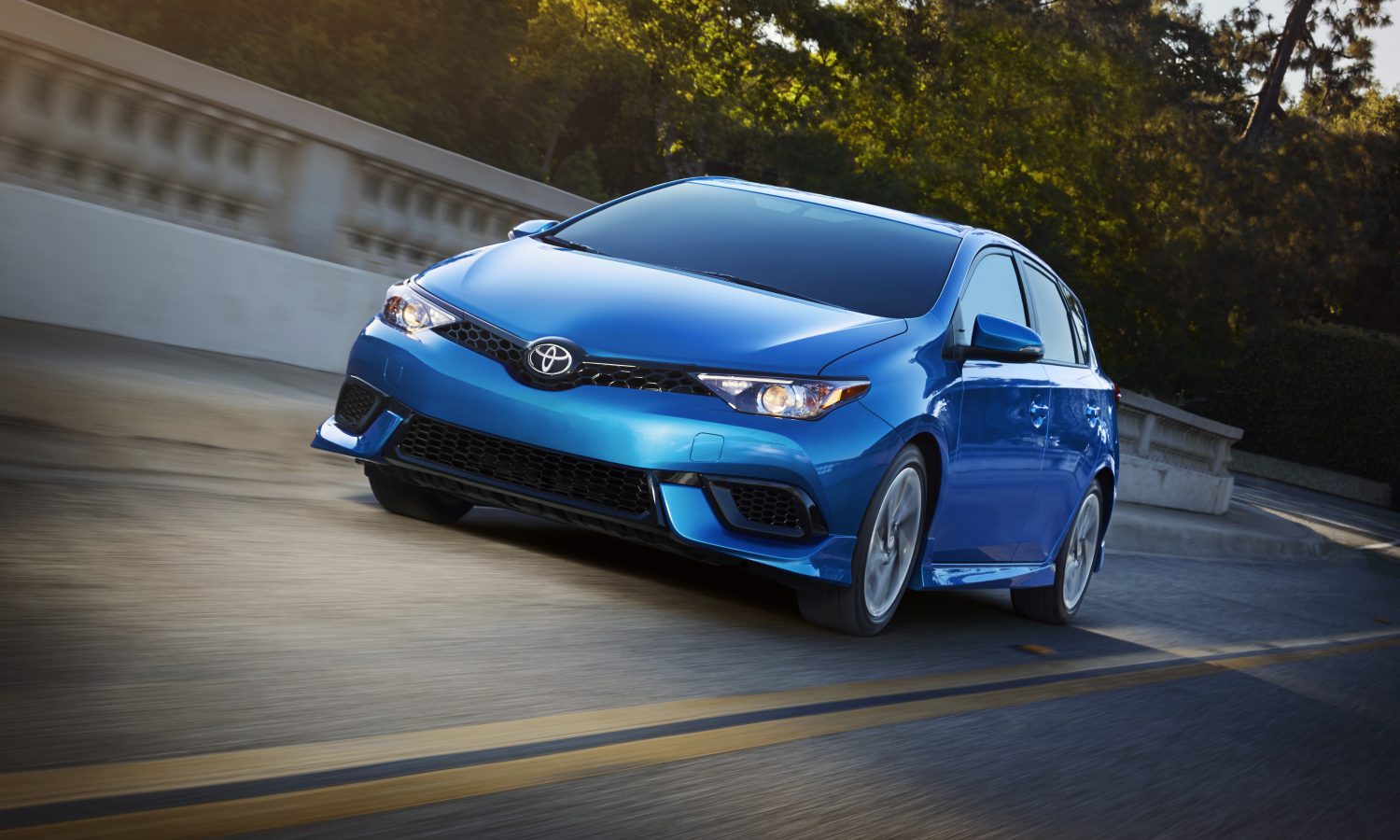 Toyota Corolla iM Joins Toyota Lineup for Added Fun and Function - Toyota  USA Newsroom