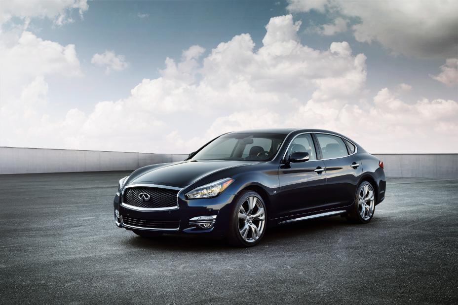 2015 INFINITI Q70 – Bigger, Smoother and Smarter, Revised Flagship  Performance Luxury Sedan Is Created For Those with Drive