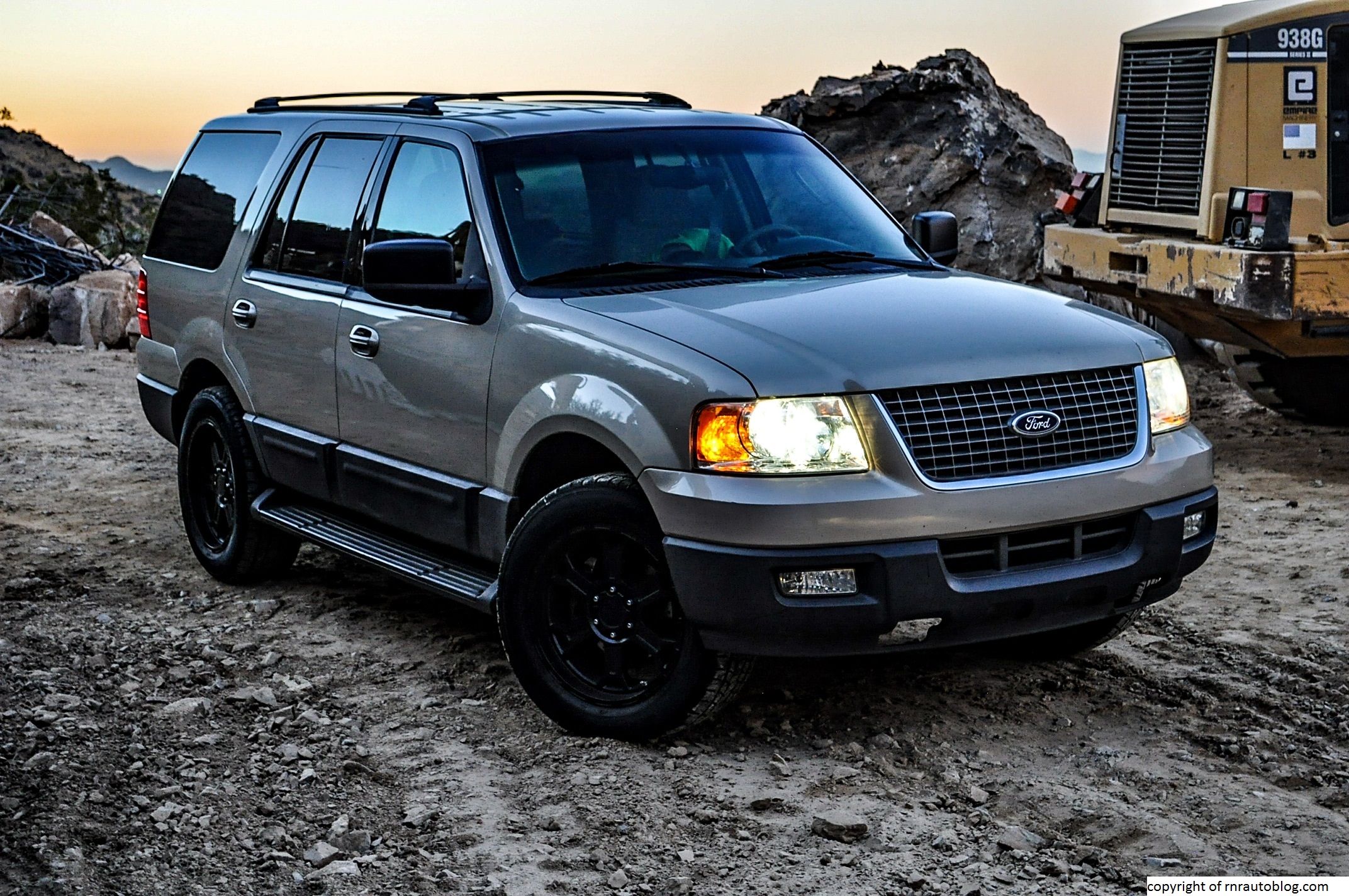 2004 Ford Expedition XLT Review | RNR Automotive Blog
