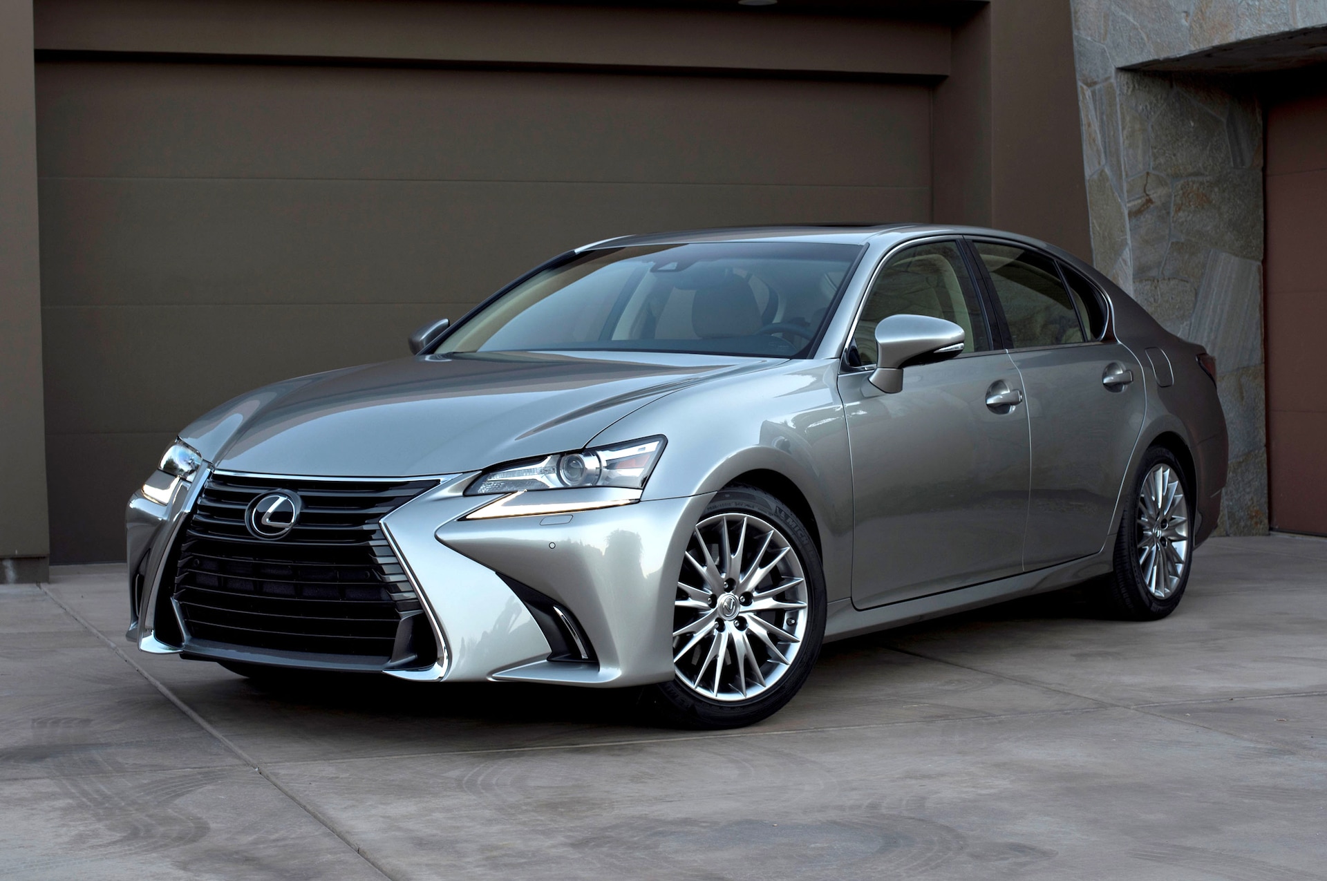 2016 Lexus GS First Look Review