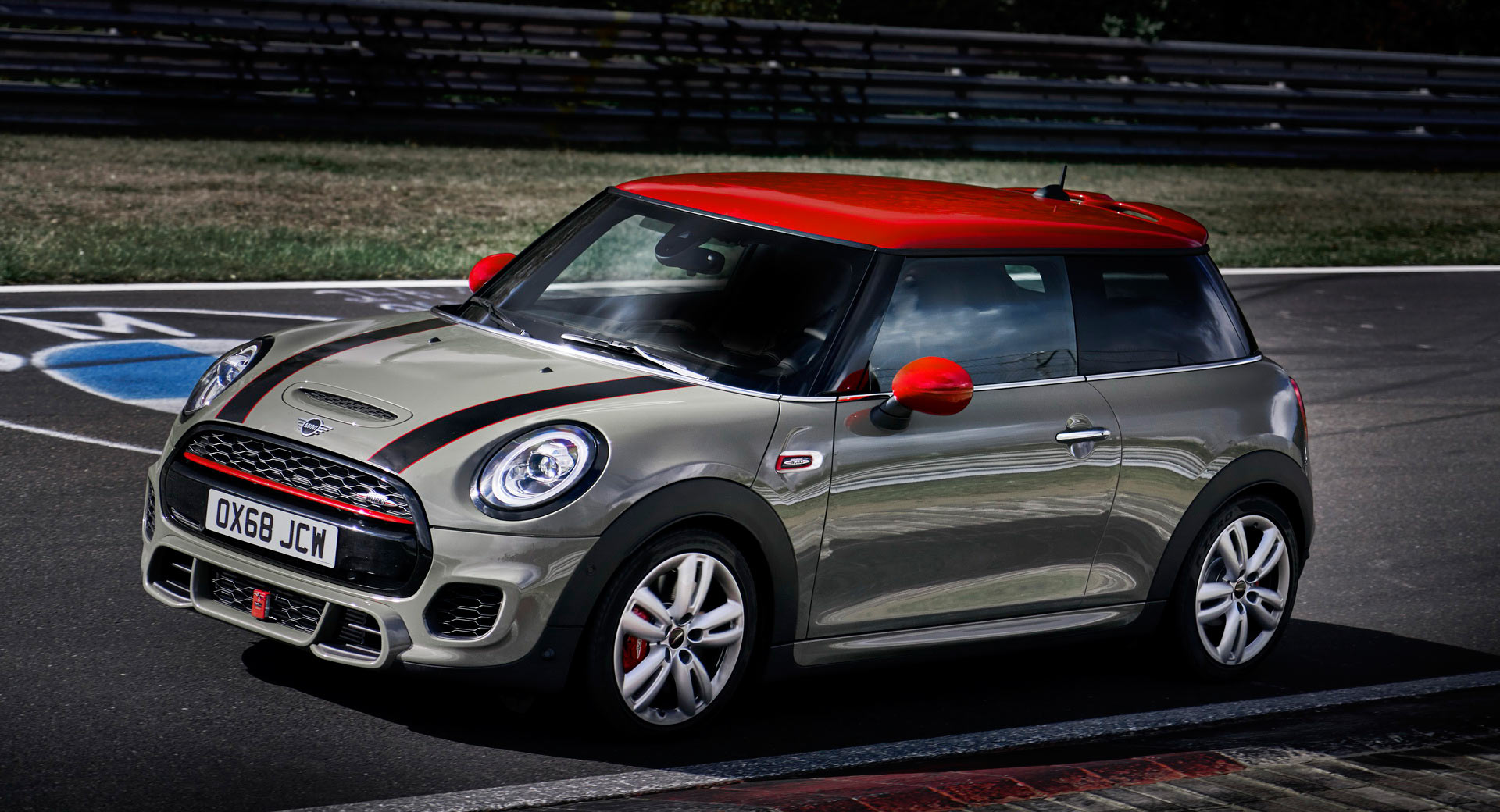 Mini Reveals Updated 2019 Cooper S JCW For Europe | Carscoops