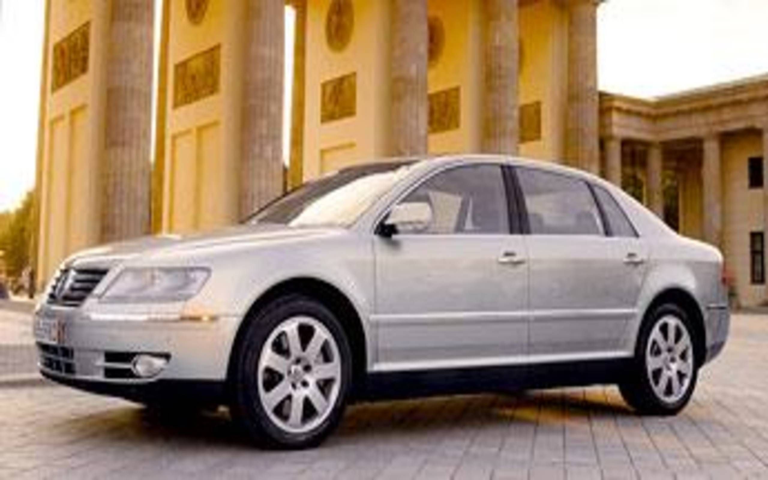2004 Volkswagen Phaeton: Playing With The Big Dogs: VW's Phaeton May Be The  Best Big German Sedan For The Money