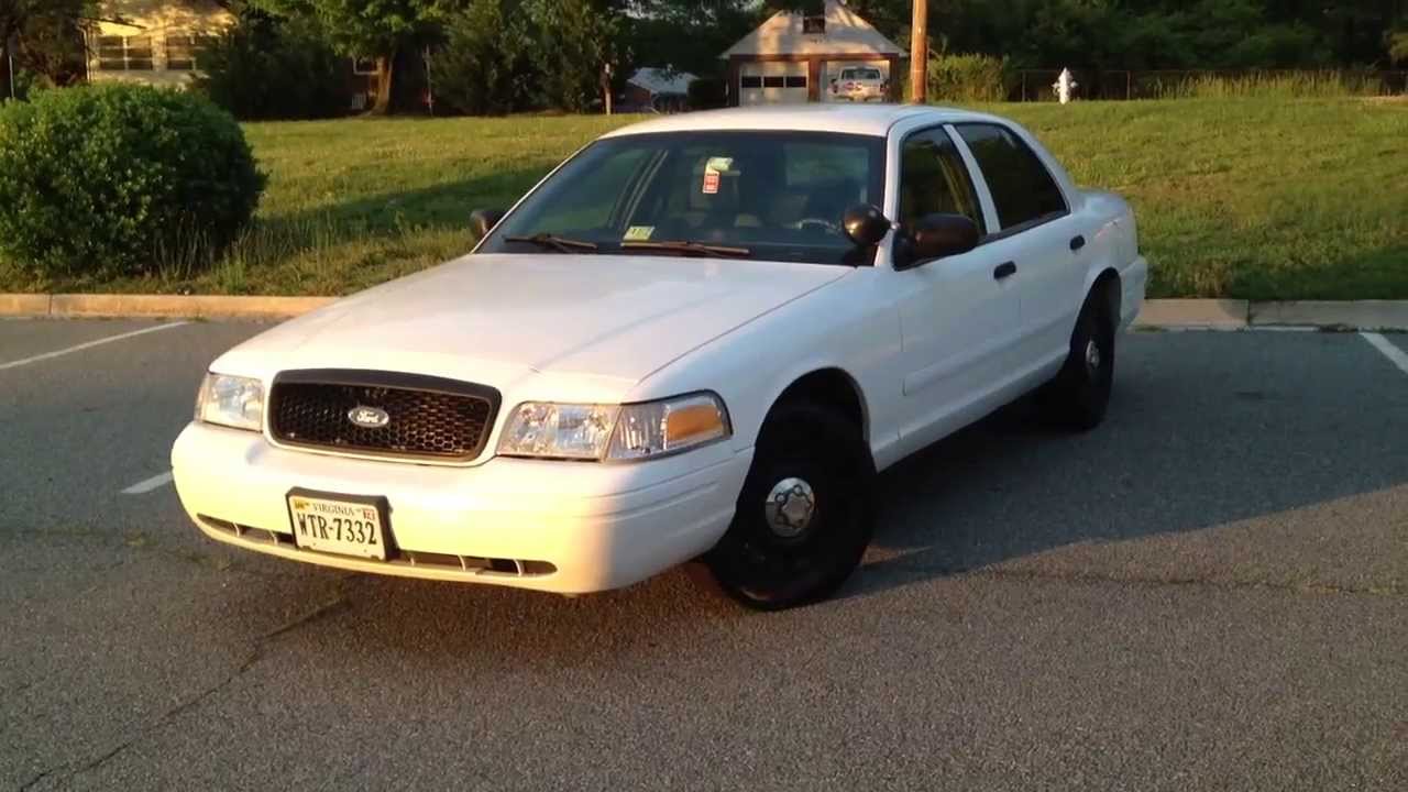 2004 Ford Crown Victoria Police Interceptor Walk-around & Tour - YouTube