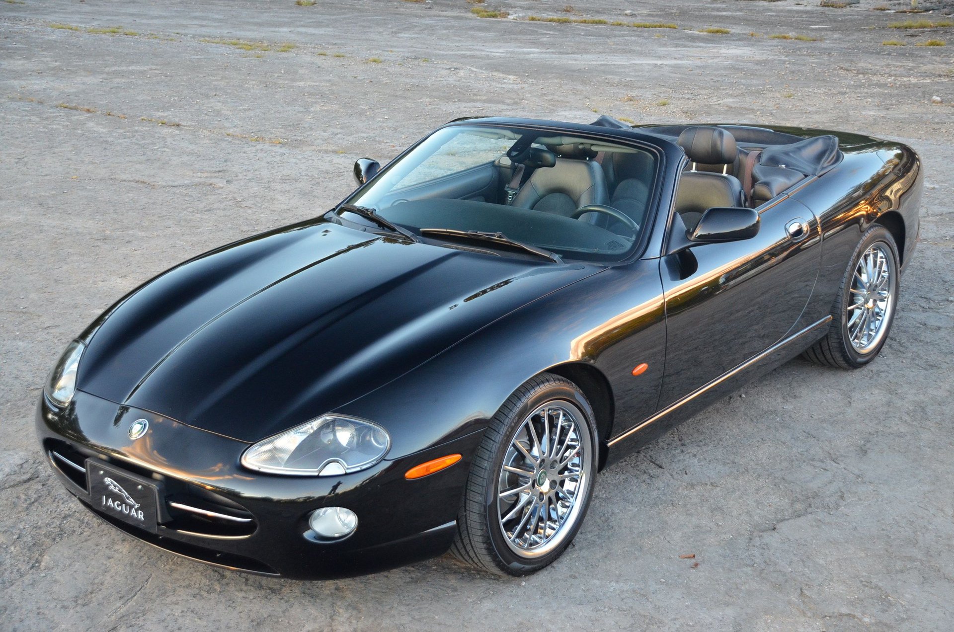 2006 Jaguar XK8 | Frazier Motorcar Company
