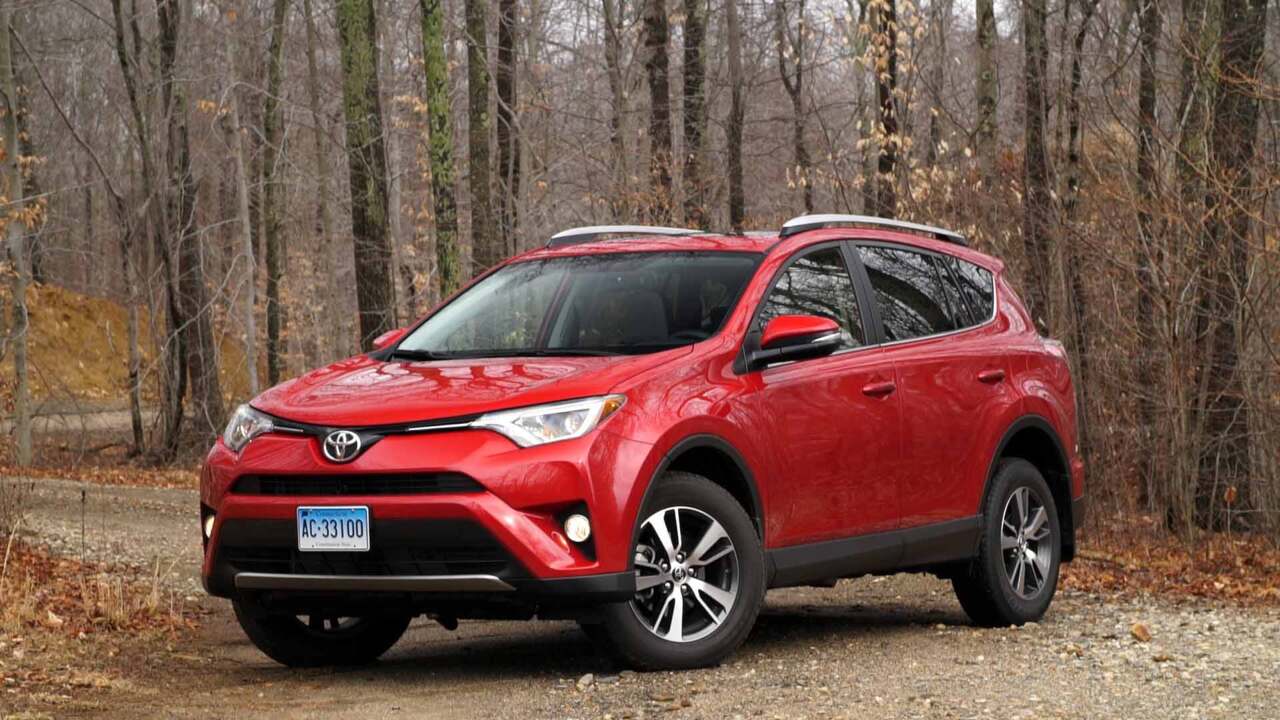 2016 Toyota RAV4 Review - Consumer Reports