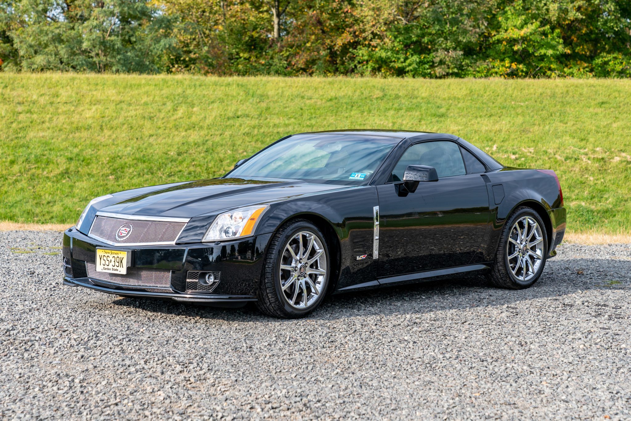 Bring a Trailer] 2009 Cadillac XLR-V For Sale With Only 2,500 Miles