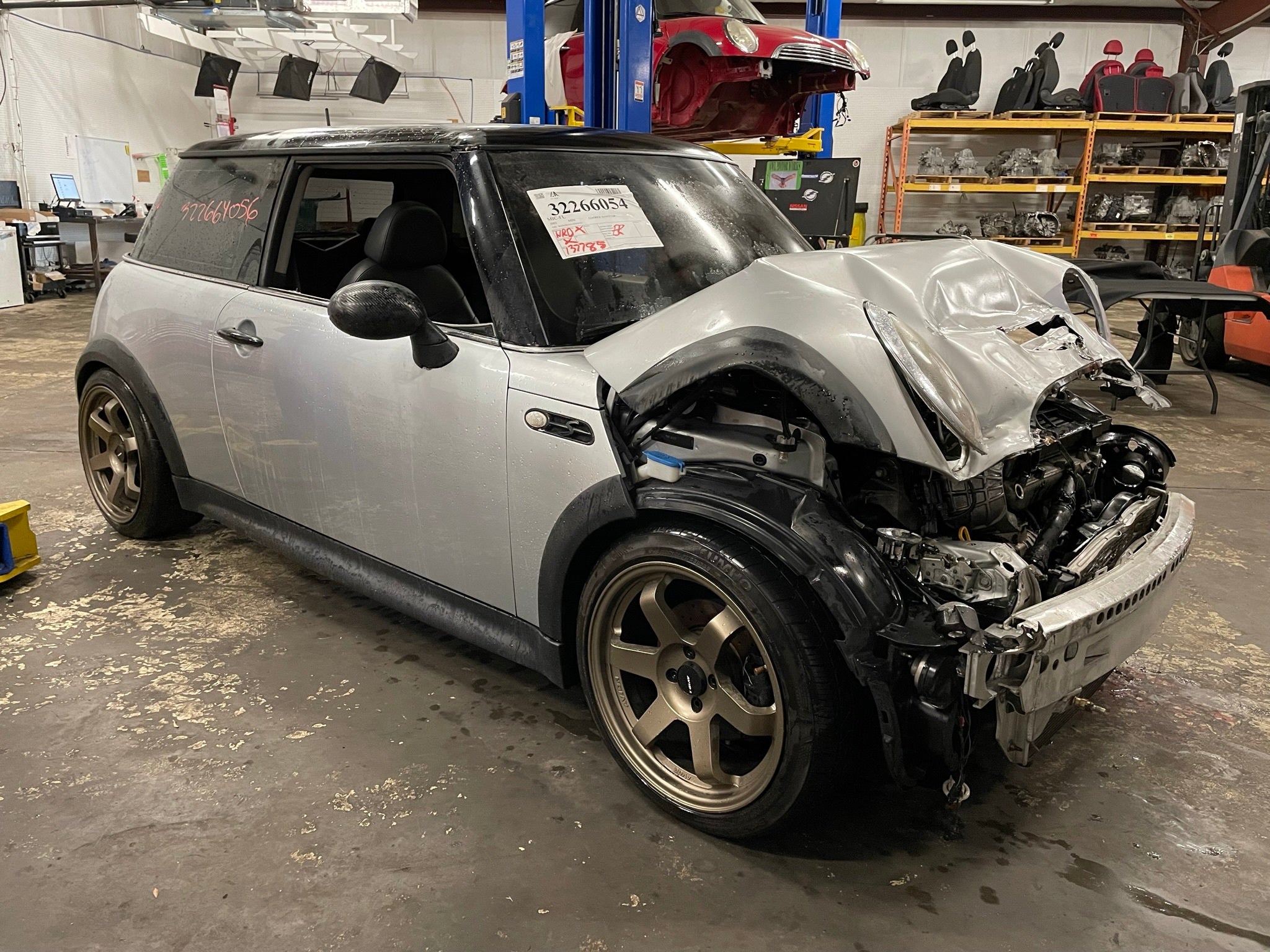 2003 MINI Cooper Hatchback S, New Parts Car (March 2022) Stk # 288 – ALLMAG  Auto Parts