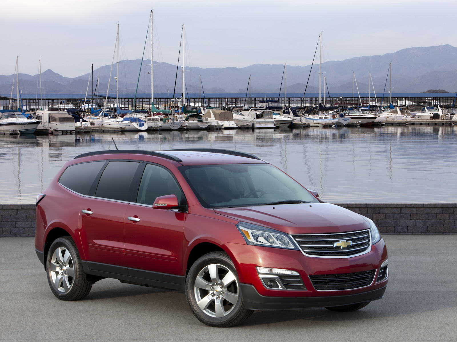 2013 Chevrolet Traverse (Chevy) Review, Ratings, Specs, Prices, and Photos  - The Car Connection