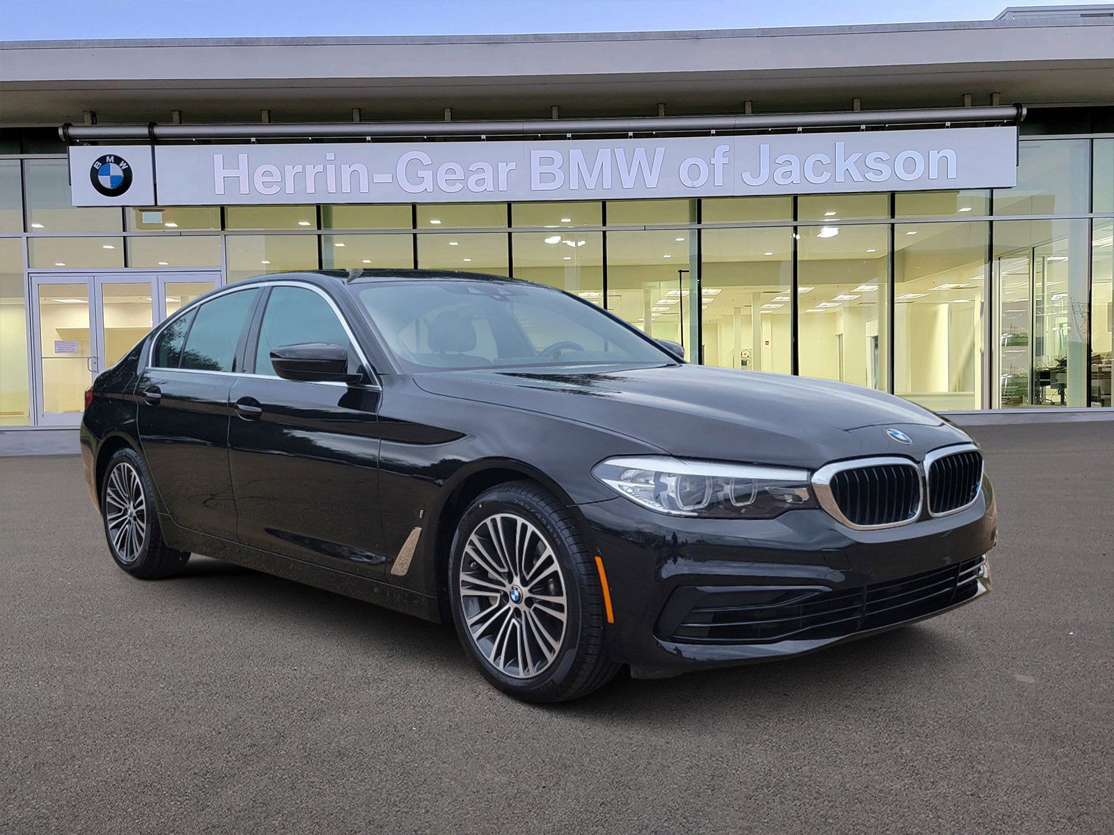 Pre-Owned 2019 BMW 5 Series 530e iPerformance Plug-In Hybrid 4dr Car in  Jackson #B10617A | BMW of Jackson