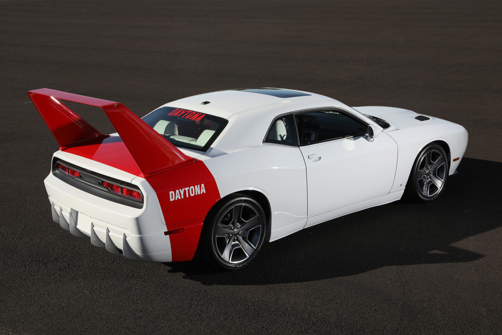 2013 DODGE CHALLENGER CUSTOM COUPE