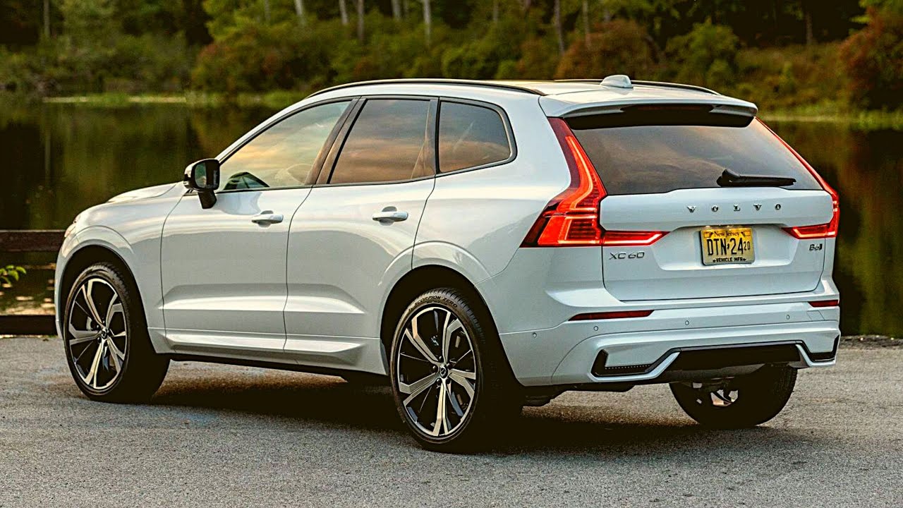 New Volvo XC60 2022 Facelift - Beautiful Compact SUV - YouTube