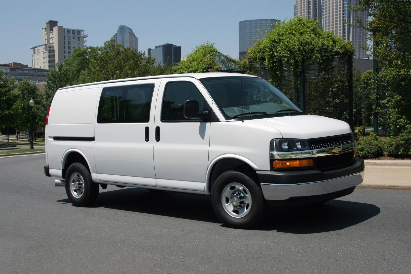 2008 Chevrolet Express Passenger Van: Review, Trims, Specs, Price, New  Interior Features, Exterior Design, and Specifications | CarBuzz