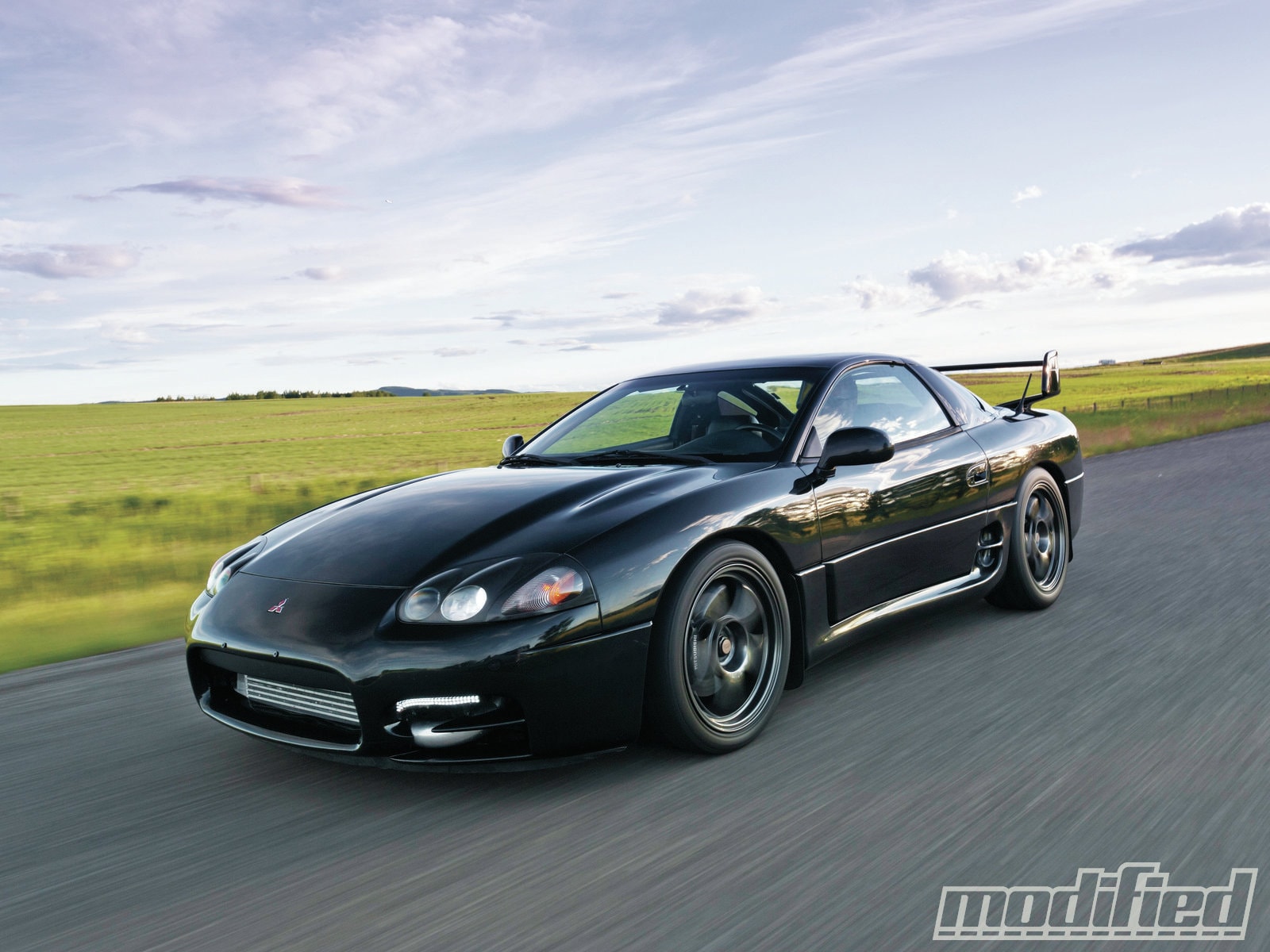 1999 Mitsubishi 3000GT VR4 - Porsche Hunter