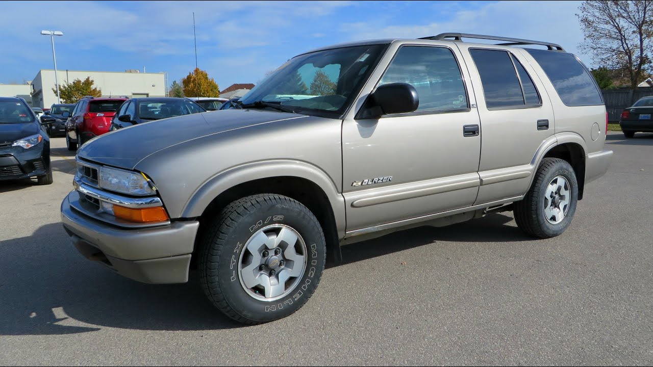 2003 Chevrolet Blazer LS Start up, Walkaround and Vehicle Tour - YouTube