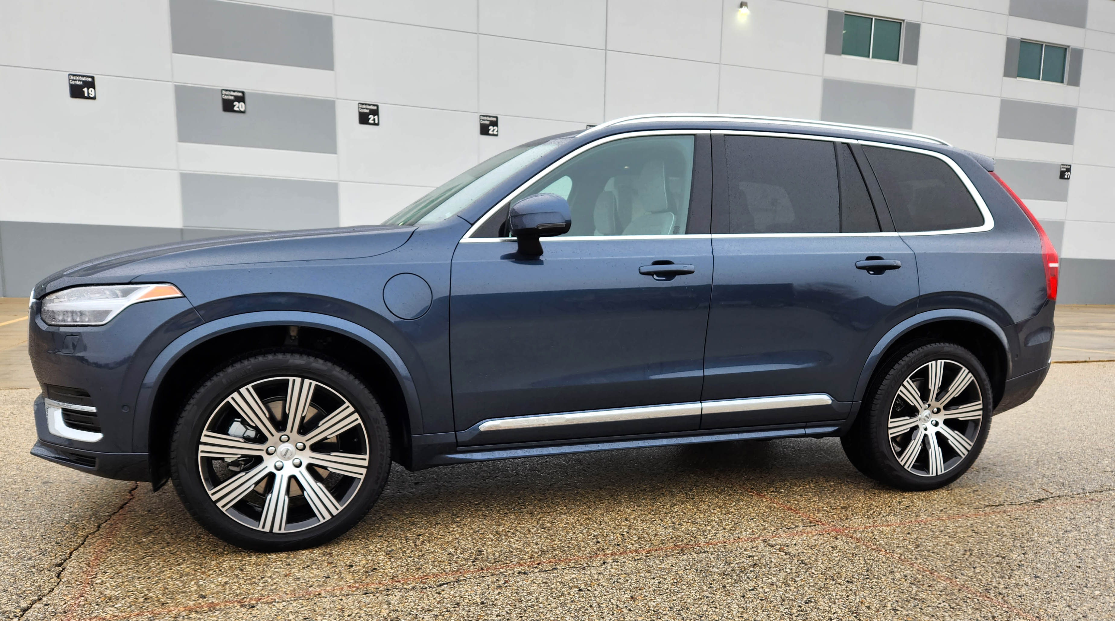 2023 Volvo XC90 Recharge AWD Ultimate: Bright theme review | WUWM 89.7 FM -  Milwaukee's NPR