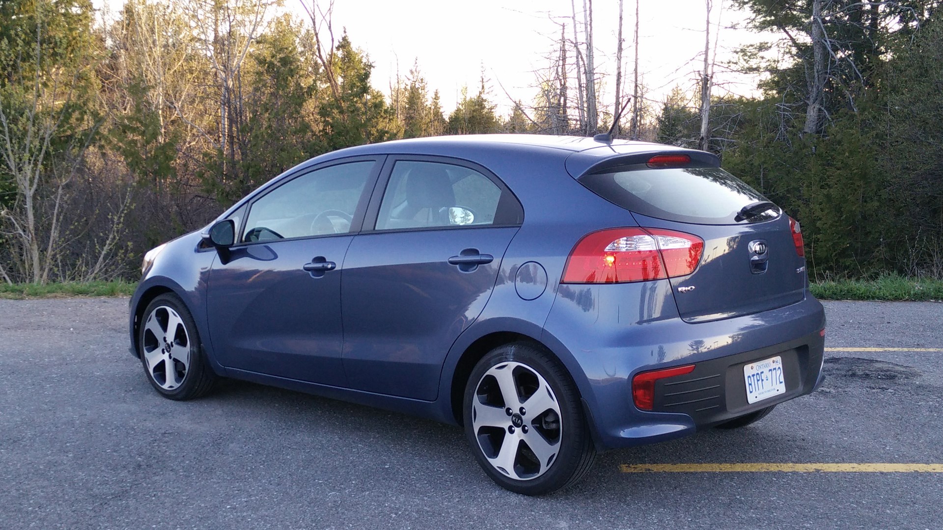 Day-by-Day Review: 2016 Kia Rio 5-door | AutoTrader.ca