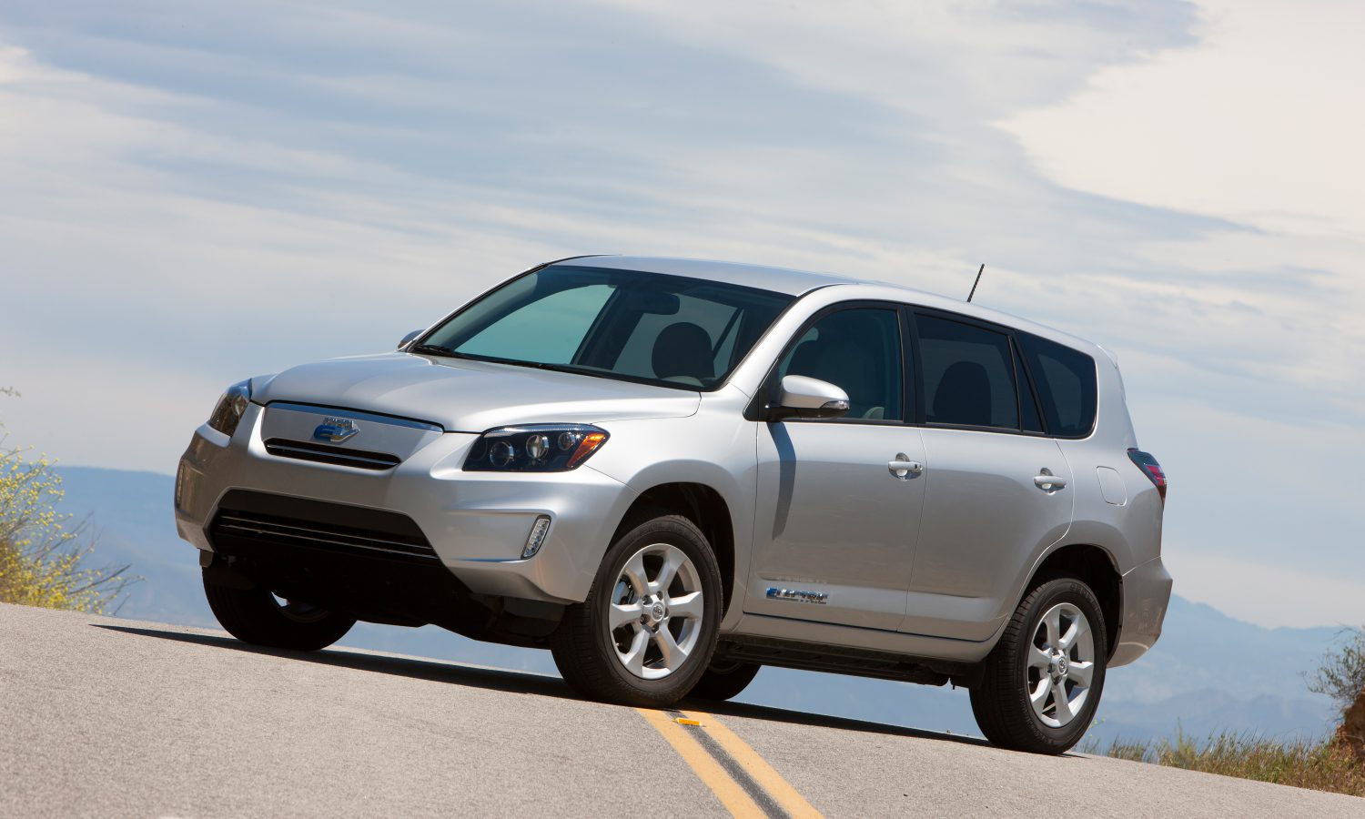 2012 - 2014 Toyota RAV4 EV 012 - Toyota USA Newsroom