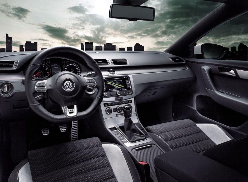 2013 #Passat Interior http://www.capovw.com/new-cars/for-sale/volkswagen/ passat | Volkswagen cc, Volkswagen, Volkswagen passat