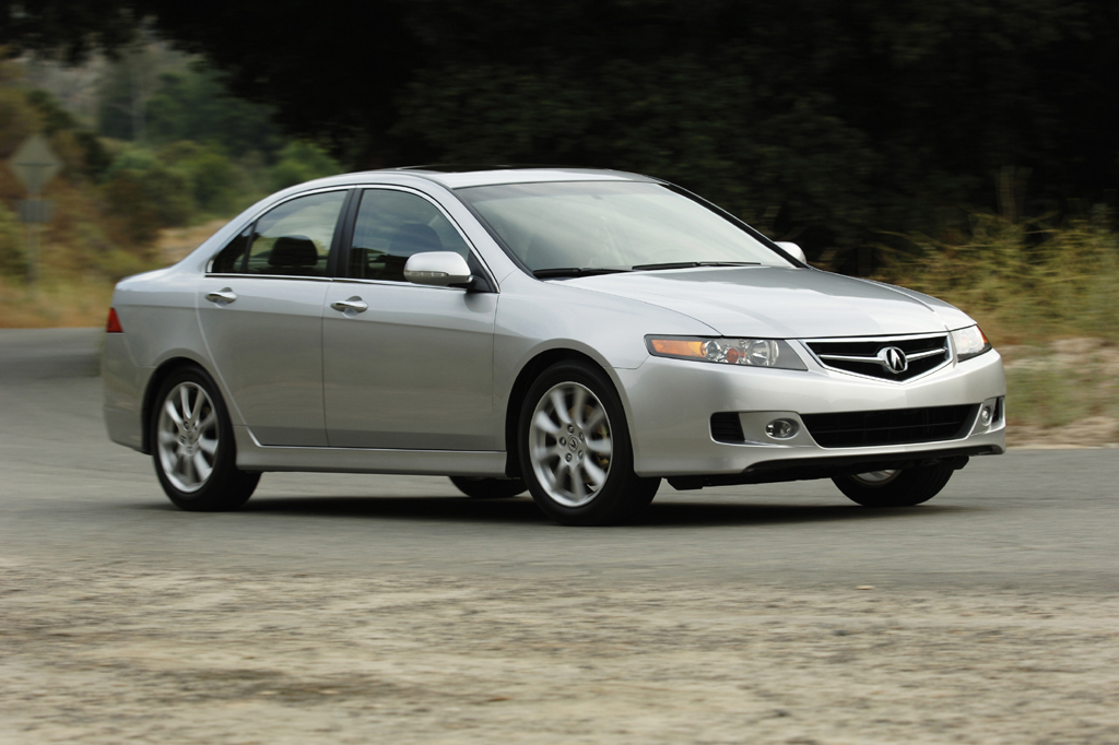 2004-08 Acura TSX | Consumer Guide Auto