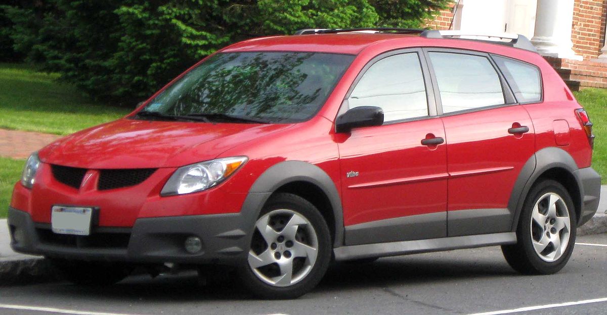 File:2003-2004 Pontiac Vibe -- 05-23-2010.jpg - Wikipedia