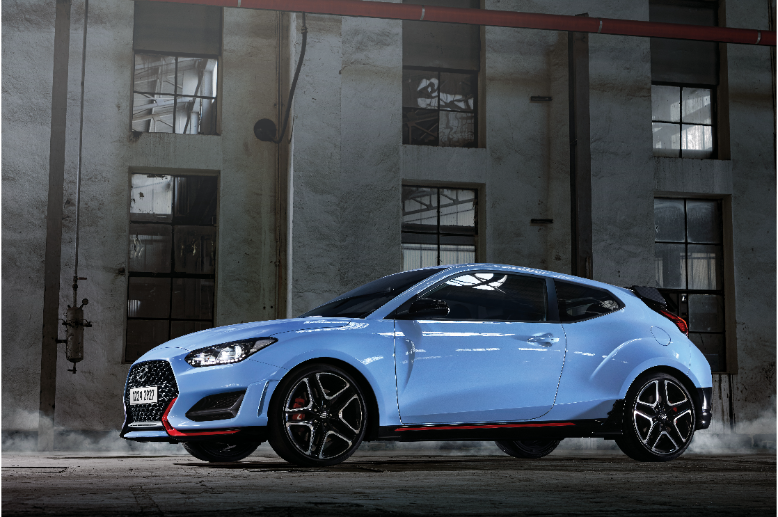 Hyundai Unveils the New Veloster N with 8-Speed DCT