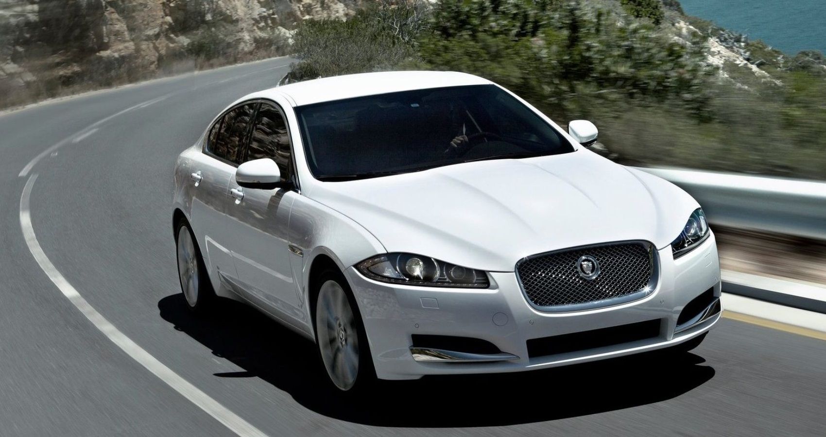 10 Reasons Why We Love The Jaguar XF Supercharged