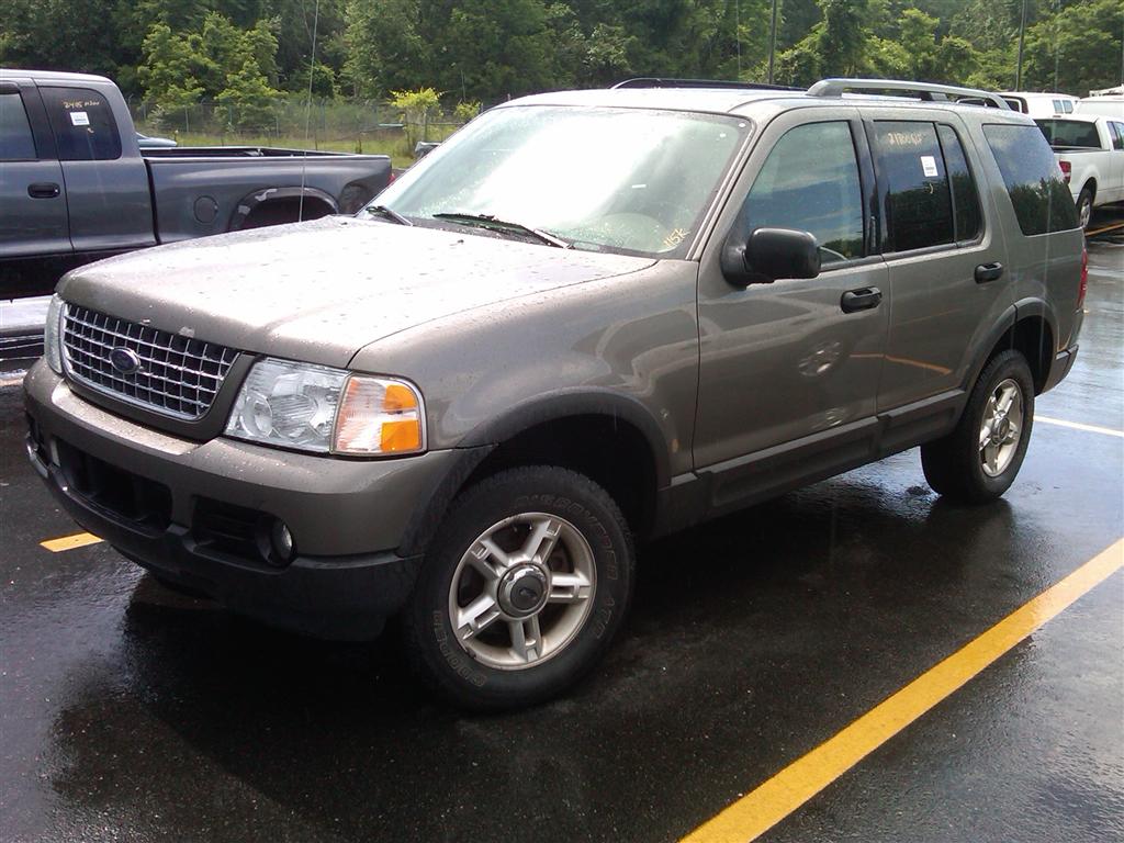 CheapUsedCars4Sale.com offers Used Car for Sale - 2003 Ford Explorer XLT  Sport Utility 4WD $3,990.00 in Staten Island, NY