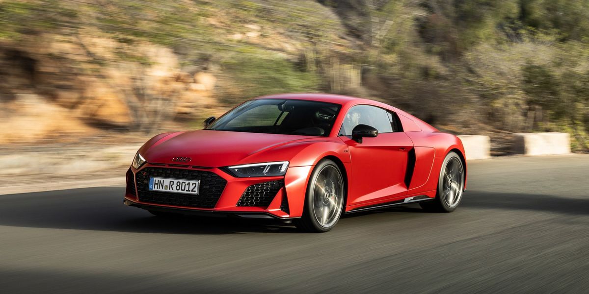 2022 Audi R8 Performance RWD Proves the Clock Is Ticking