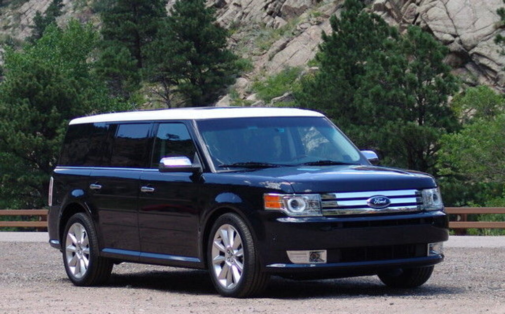 2010 Ford Flex Rating - The Car Guide