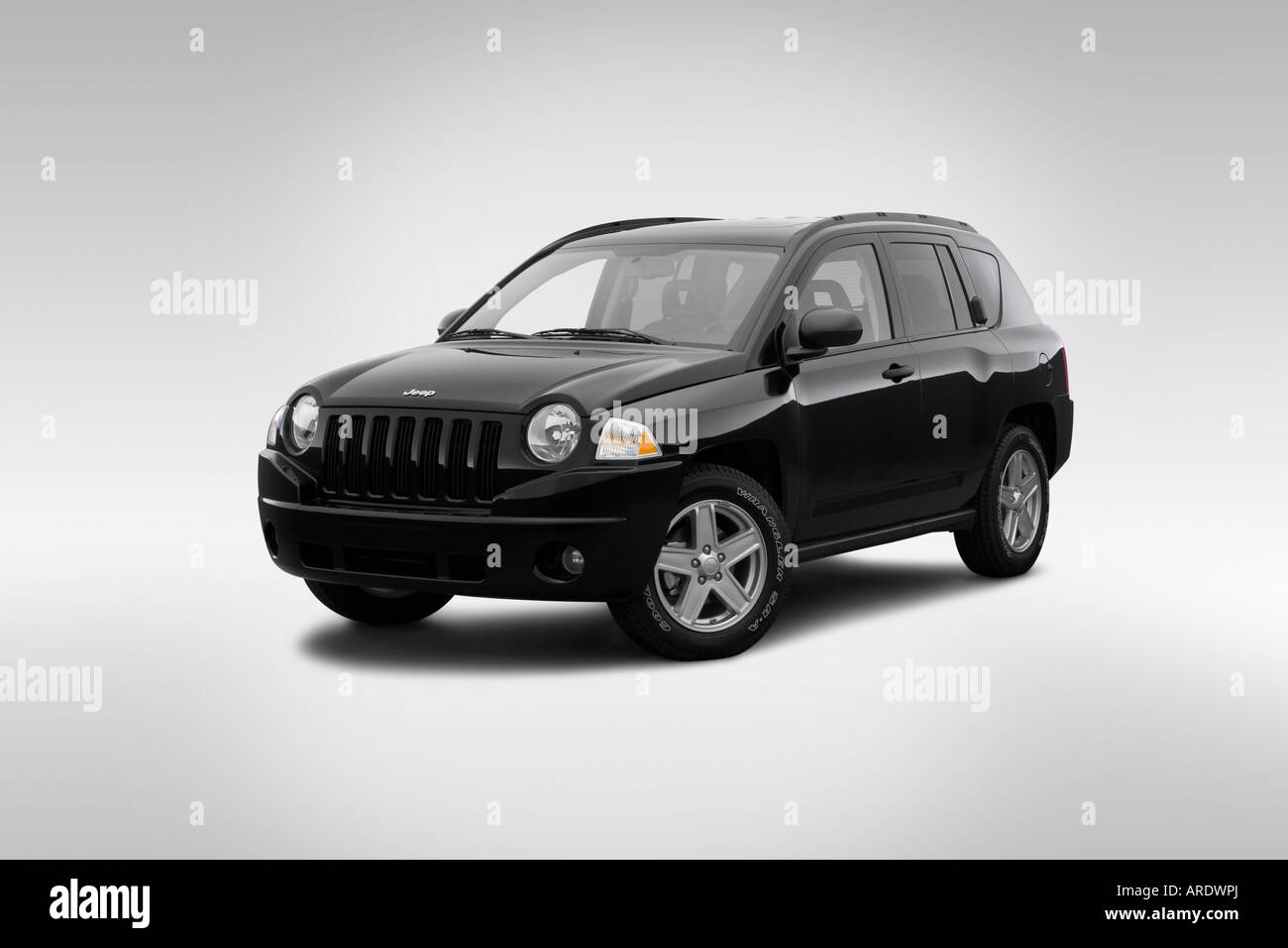 2007 Jeep Compass Sport in Black - Front angle view Stock Photo - Alamy