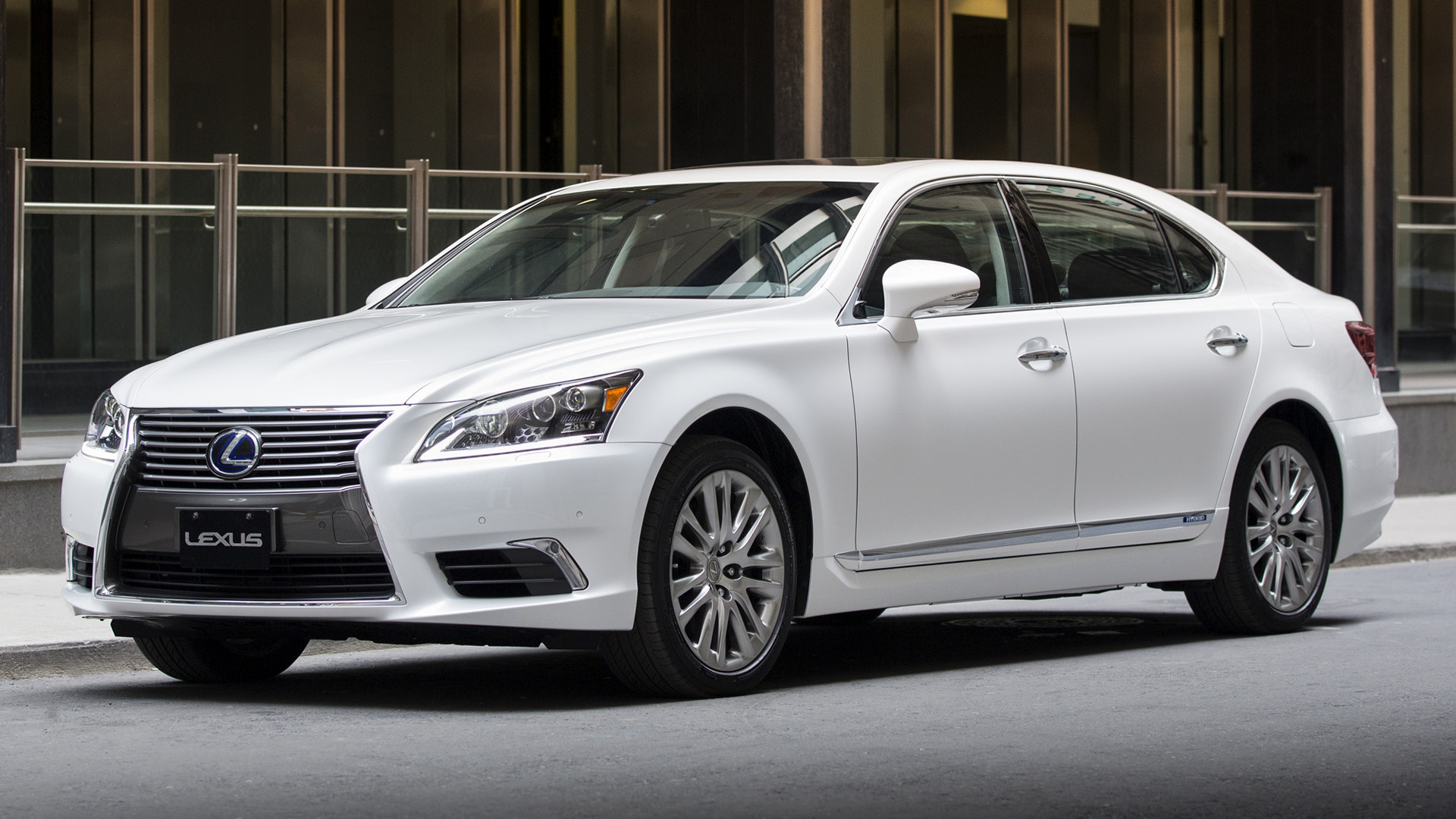 2013 Lexus LS 600H L