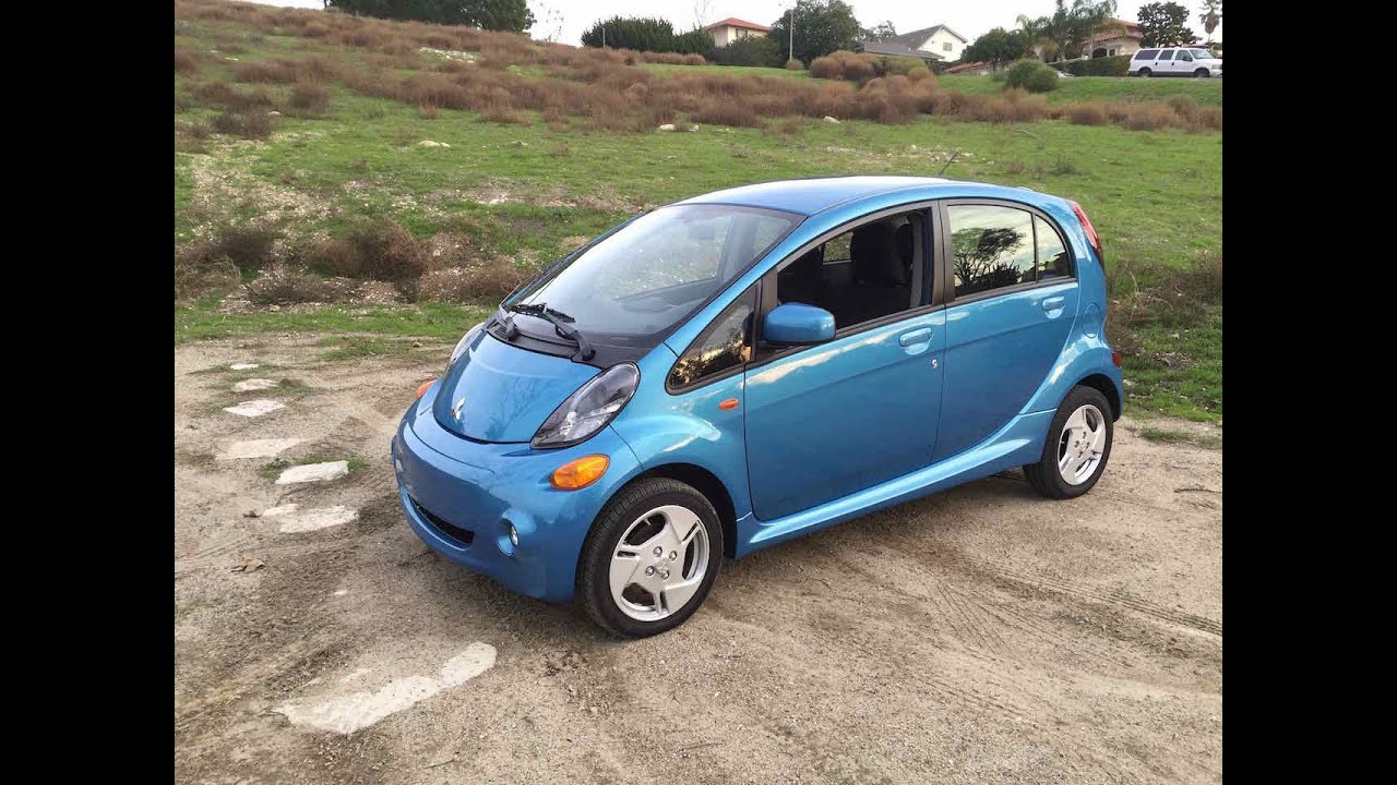 2014 Mitsubishi i-MiEV | Walkaround | CarNichiWa.com - YouTube