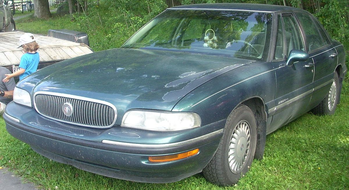 File:'97-'99 Buick LeSabre (Rigaud).jpg - Wikimedia Commons