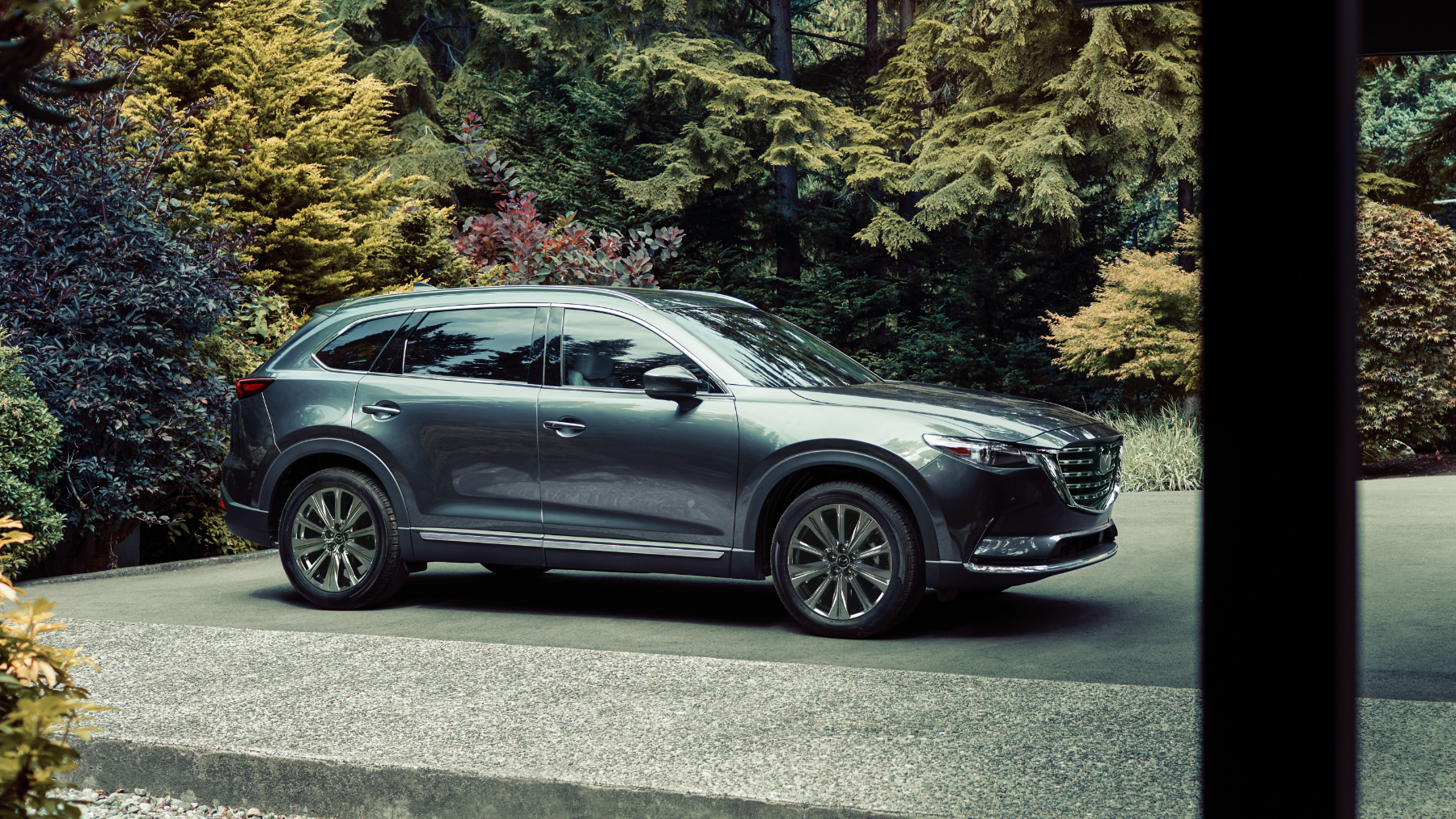 What is the interior of the 2021 Mazda CX-9 like? | Headquarter Mazda