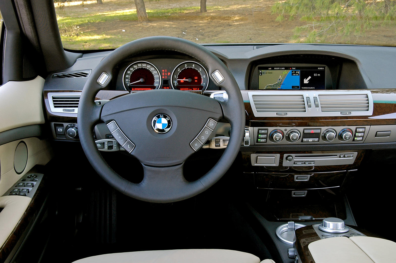 2008 BMW 7 Series Interior Photos | CarBuzz