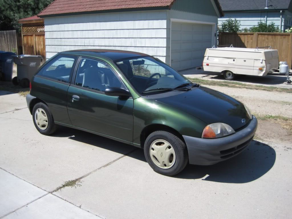 1999 Chevrolet Metro - Information and photos - Neo Drive