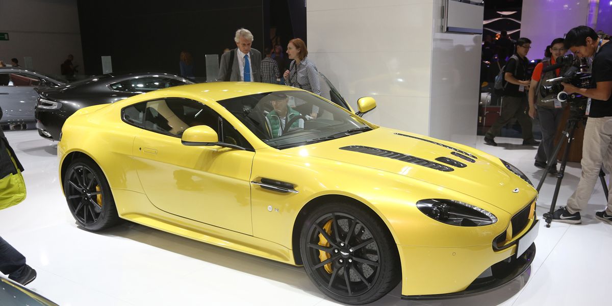 2014 Aston Martin V12 Vantage S Photos and Info &#8211; News &#8211; Car  and Driver