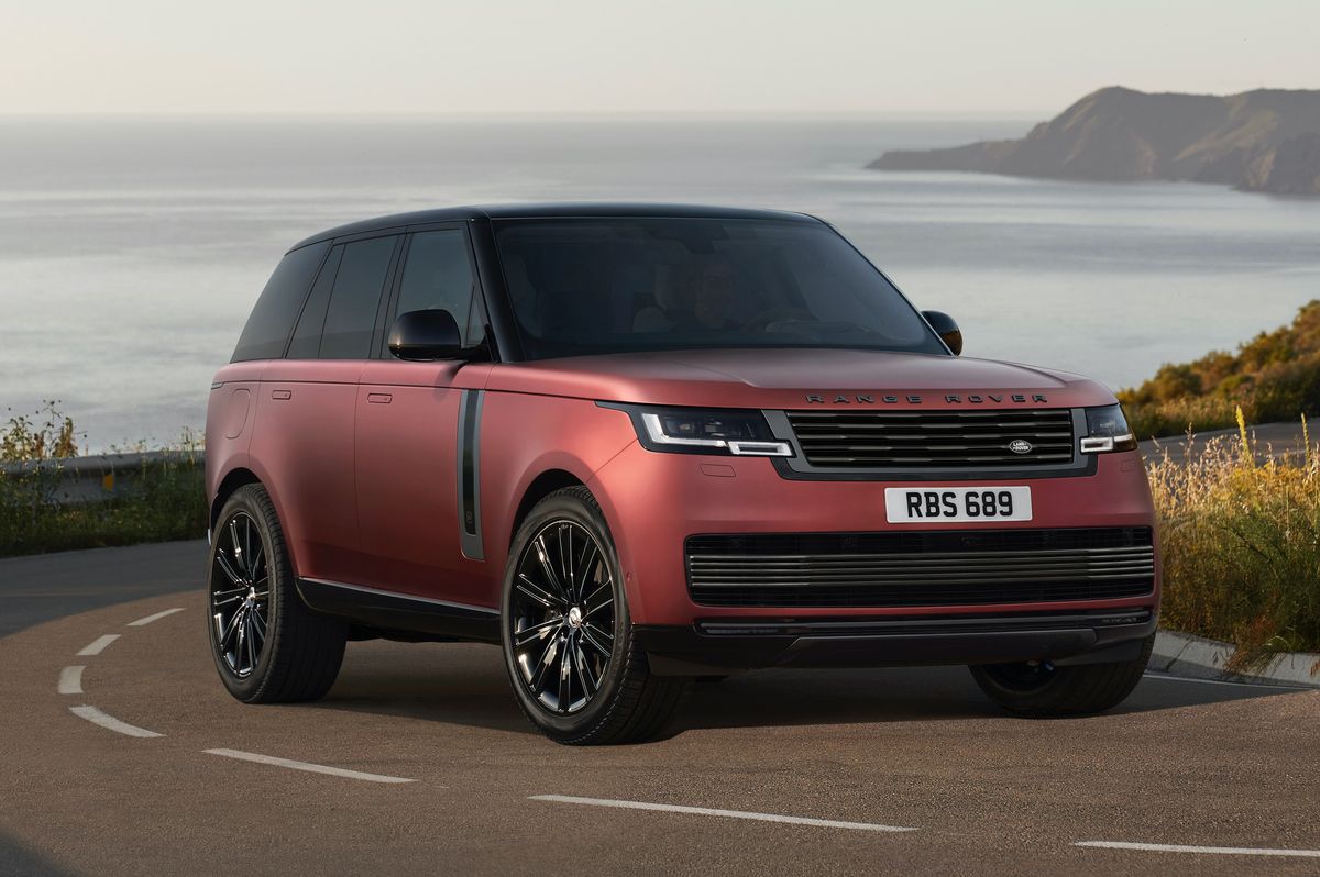 2022 Range Rover Adds Third-Row Option, Plug-In Hybrid to Come