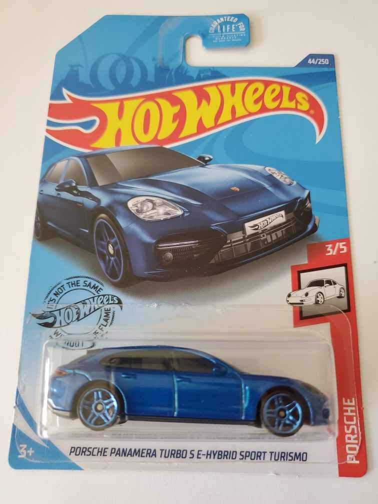 Hot Wheels 2020 Porsche Panamera Turbo S E-Hybrid Sport Turismo, Blue 44/250