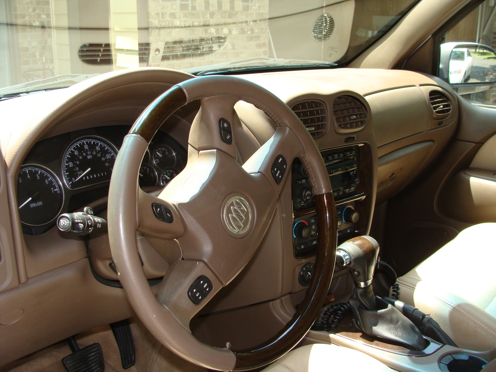 2006 Buick Rainier - Information and photos - MOMENTcar