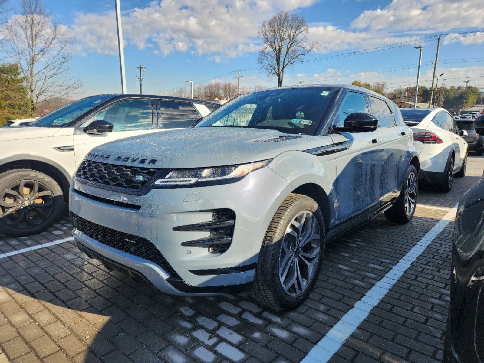 Certified Pre-Owned 2022 Land Rover Range Rover Evoque R-Dynamic SE Sport  Utility in West Chester #SL22106 | Jaguar West Chester