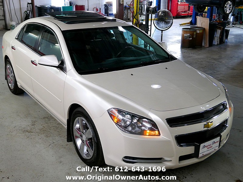 2012 Chevrolet Malibu LT w/2LT Clean pearl inside and out! leather!  Original Owner Autos | Dealership in Eden Prairie