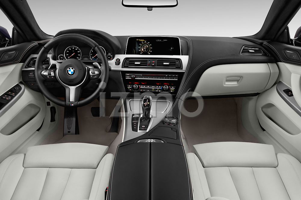 2019 BMW 6-Series-Gran-Coupe 640i-xDrive-M-Sport-Edition-AWD 4 Door Sedan  Dashboard Stockphoto | izmostock
